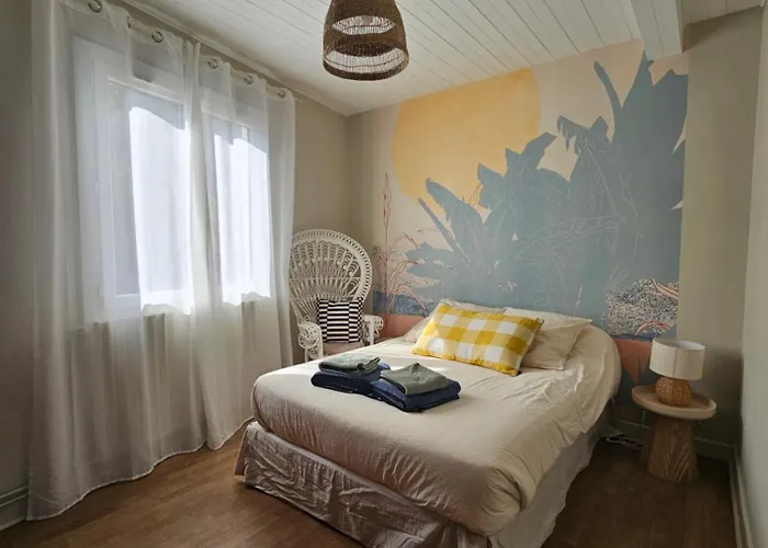 T2 3 Etoiles, Agreable Avec Jardin, A Pied Apartmán *